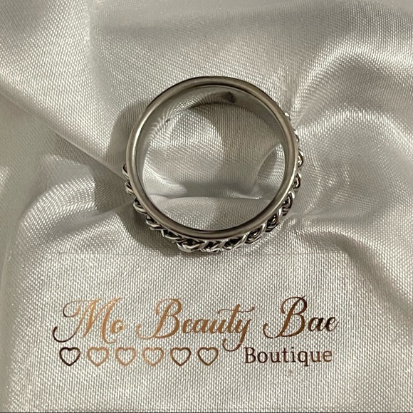 Silver Chain Fidget Ring - Picture 3 of 6